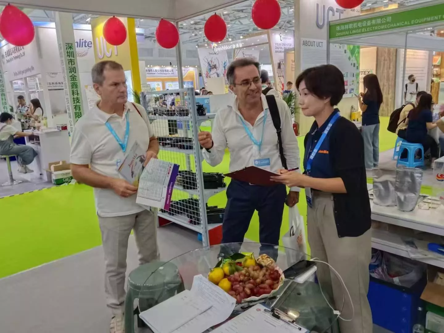 On-site Exhibition Negotiation